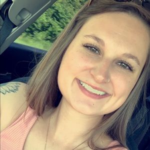 Meet your Posher, Shelby